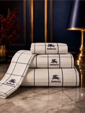 Burberry Vintage Twin Bed Sheets | New in Box | Pre-1999